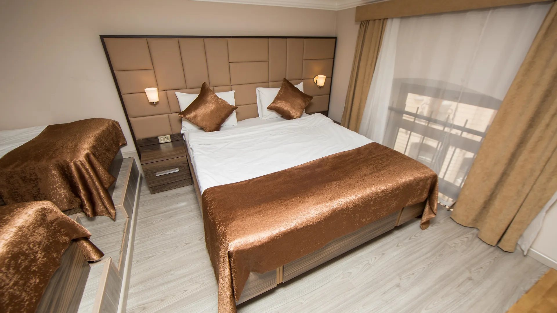 Passage Modern Hotel