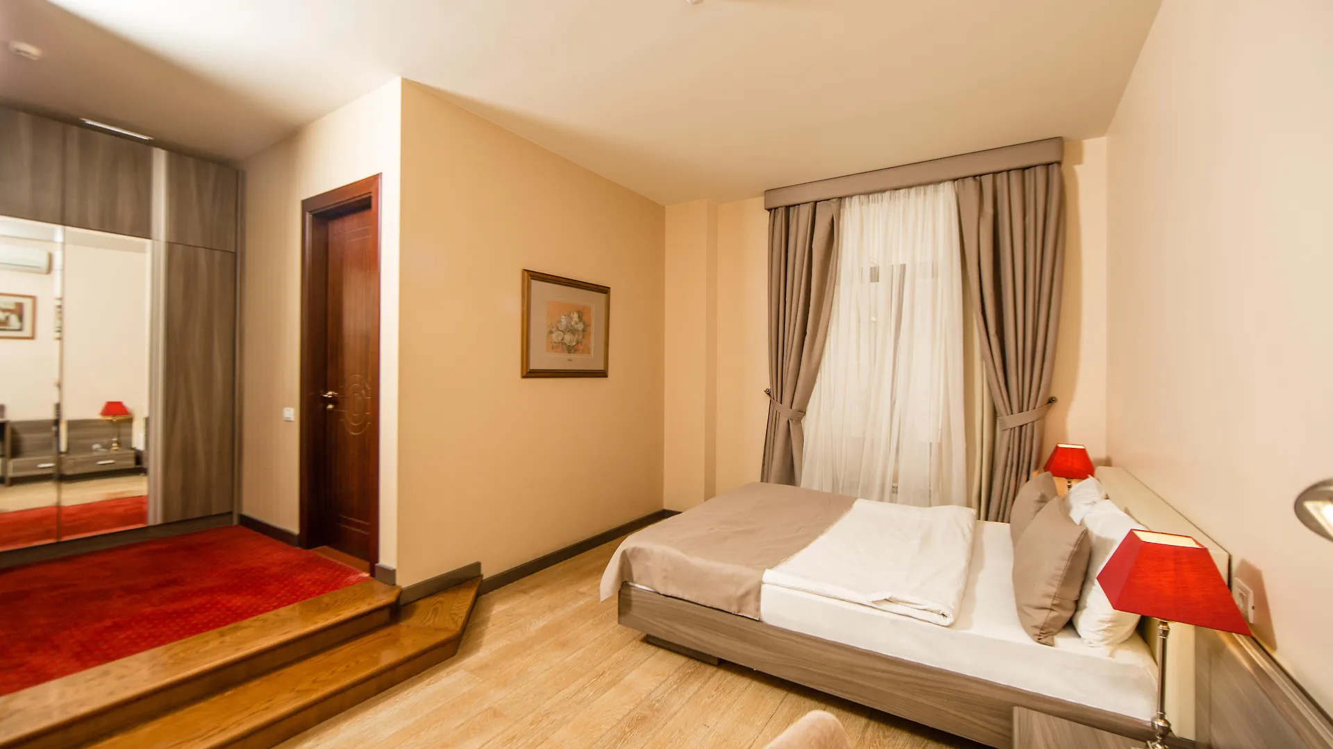 Passage Hotel