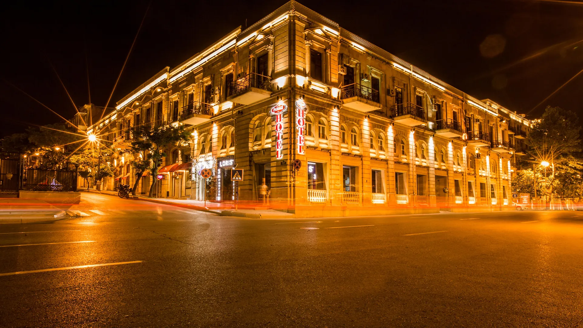 Passage Hotel contacts